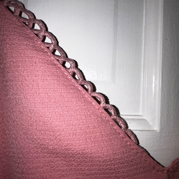 Crotchet lace pink romper. - Picture 7 of 9